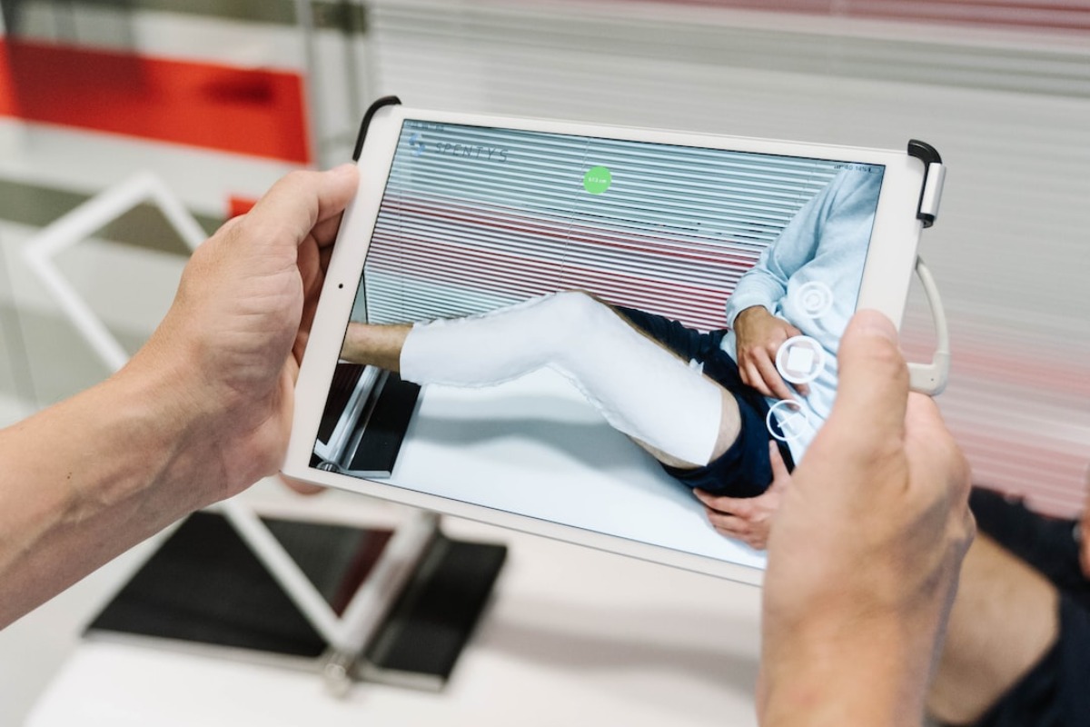 Titelbild zu „Fortschrittliche Diagnostik – wie Sie von modernster Medizintechnik profitieren“