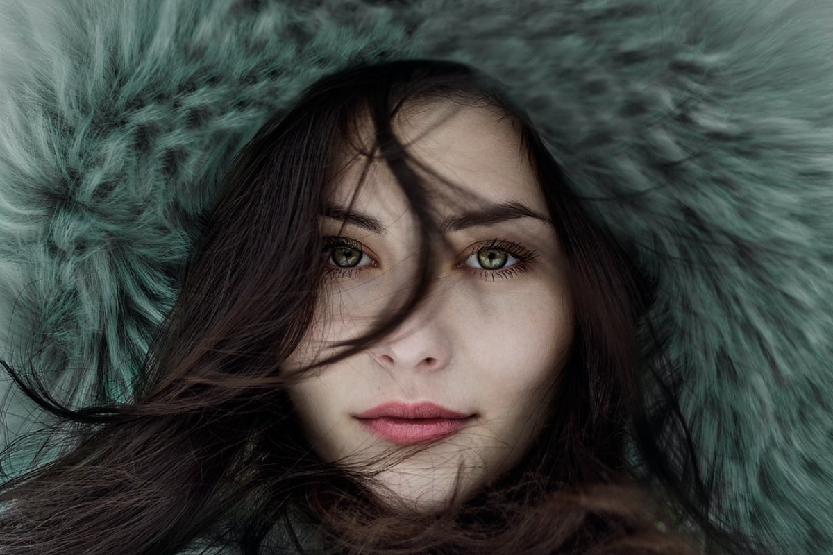 Titelbild zu „Mit schönen und gesunden Haaren durch den Winter“