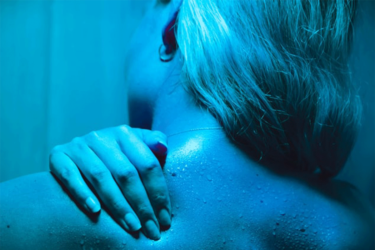 Titelbild zu „Rückenschmerzen? Die besten Tipps für die Selbstmassage“