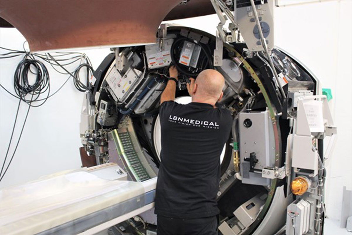 Titelbild zu „Ultraschall vs. CT-Scan – was ist der Unterschied?“